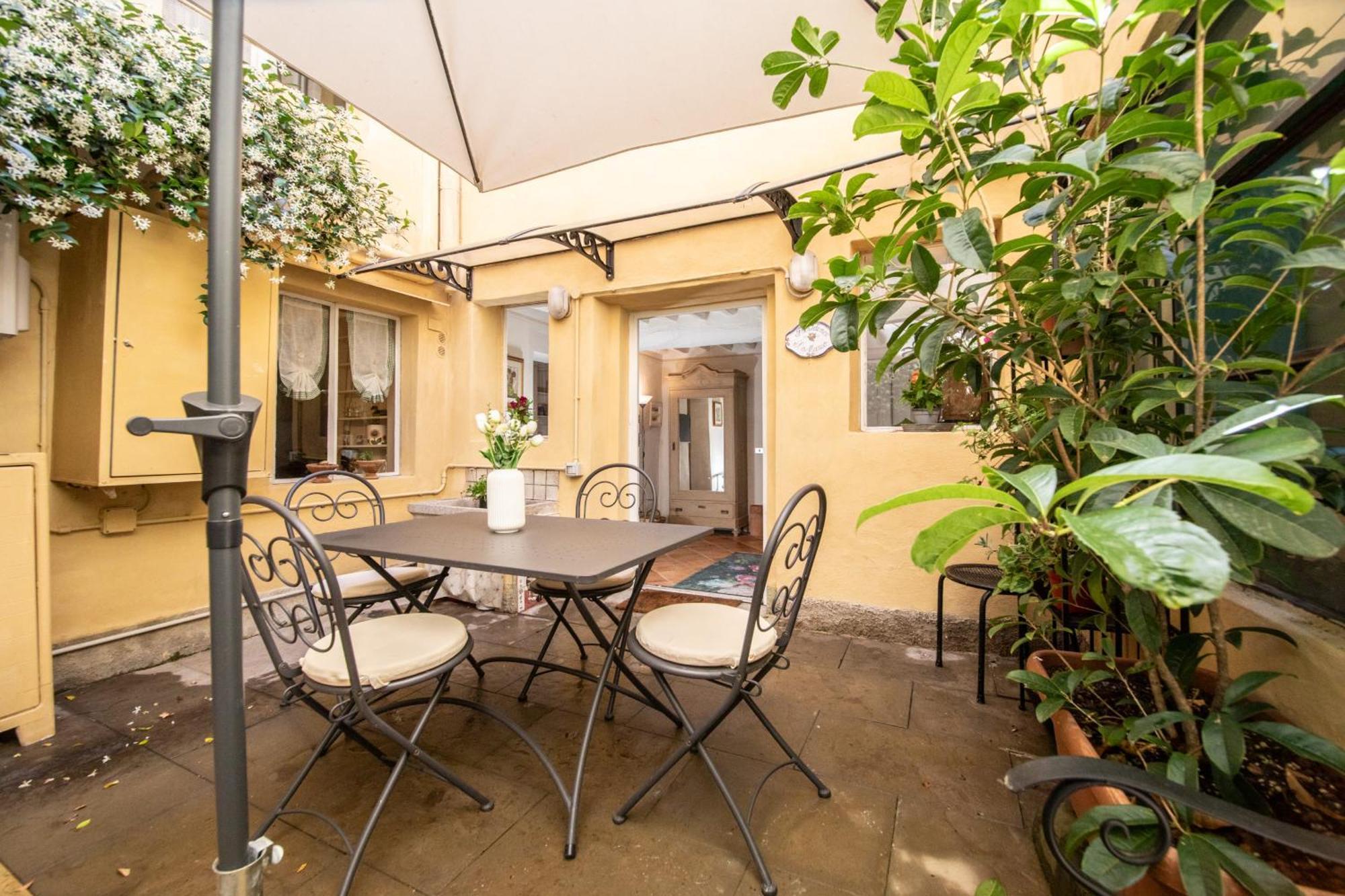 Madalina With Garden Apartment Lucca